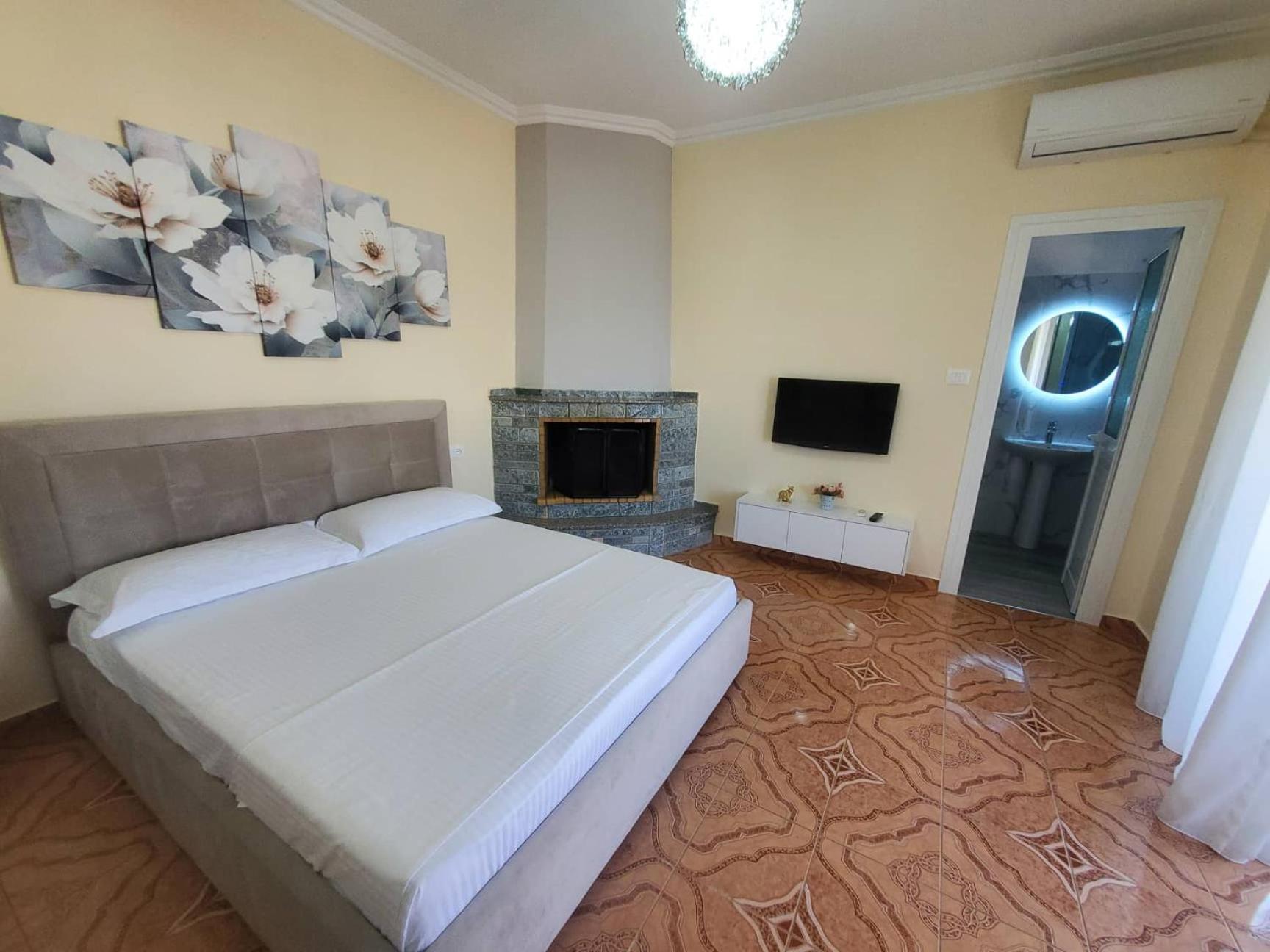 Guest House Sandri Sarande Luaran gambar